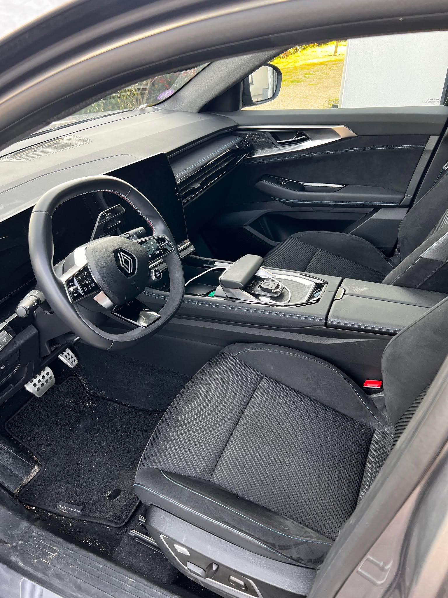 Utilitaire avant nettoyage intérieur à Perpignan - Fokus Auto