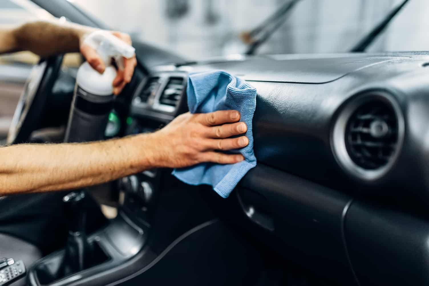 Nettoyage intérieur voiture Fokus Auto